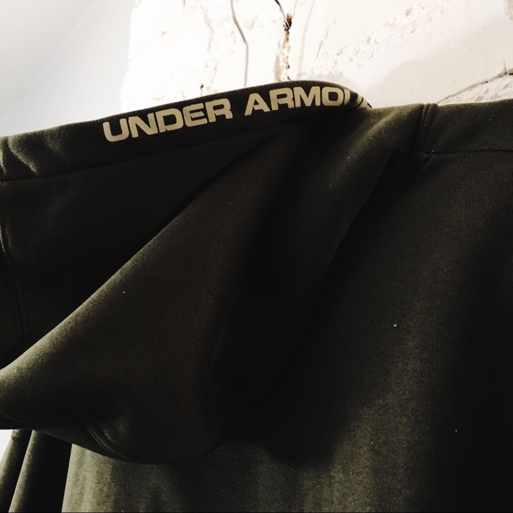 Under Armour Camo Green Hoodie - Picture 4 of 4